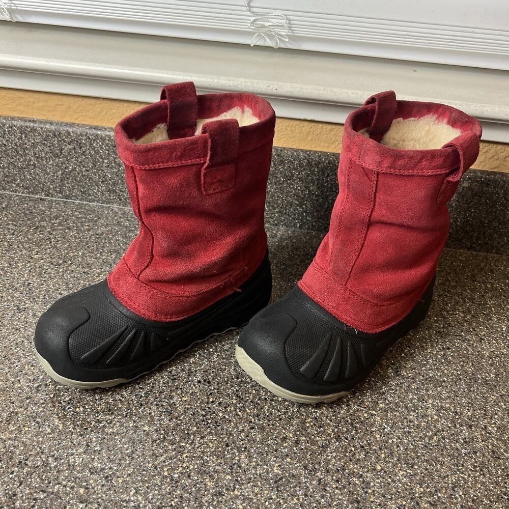 Ugg Waterproof Kids Junior 1 Red/Black Suede Insulated Winter Snow Boots Pull On